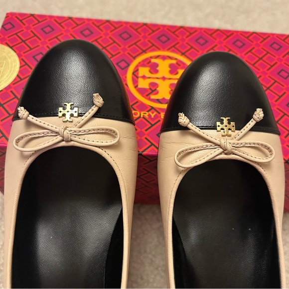Tory Burch 45MM Leather Cap-Toe Ballet Block Heel Pumps in Pink/Black Size 6.5 - Picture 10 of 13